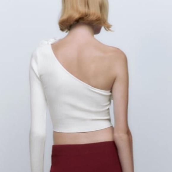 NWT zara asymmetrical white top - Picture 2 of 6